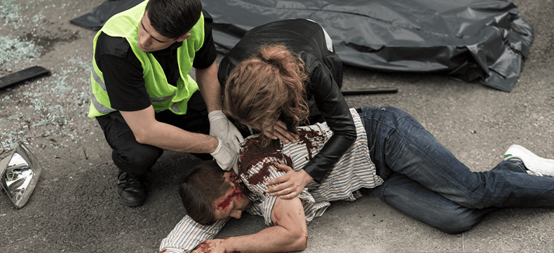 First Aid in Conflict Zones (Urdu)